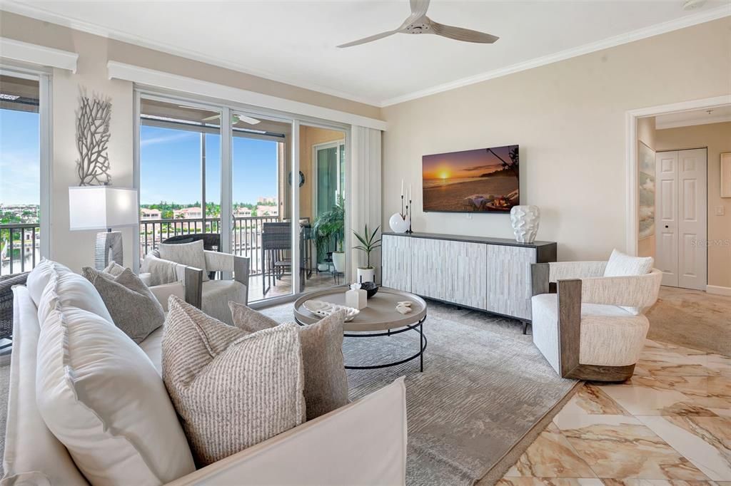 For Sale: $535,000 (3 beds, 2 baths, 1402 Square Feet)
