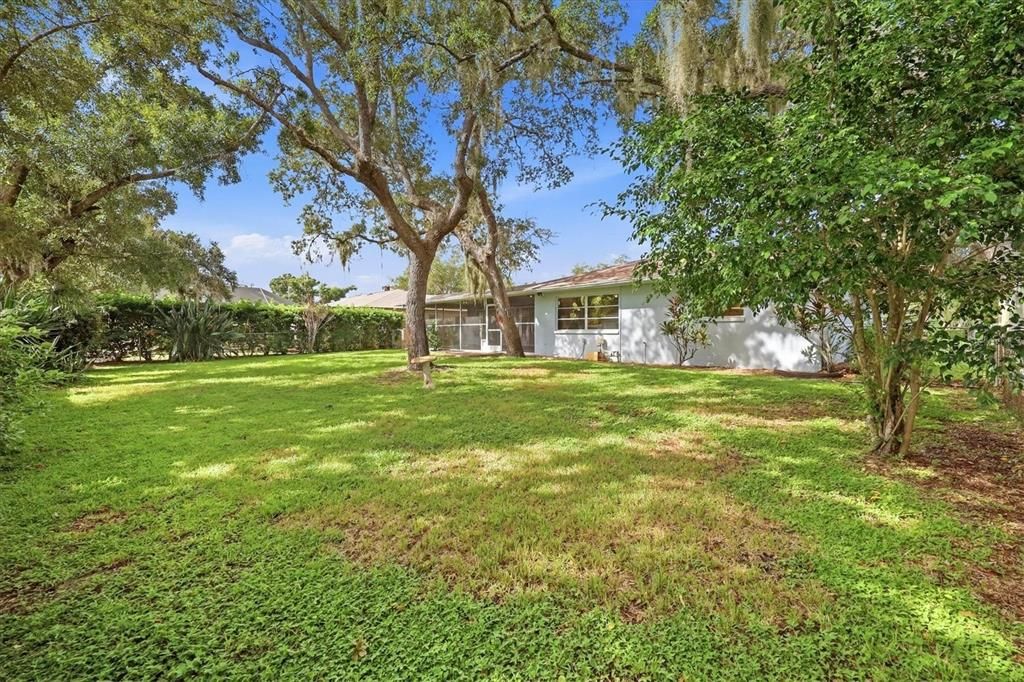 For Sale: $399,000 (4 beds, 2 baths, 1630 Square Feet)