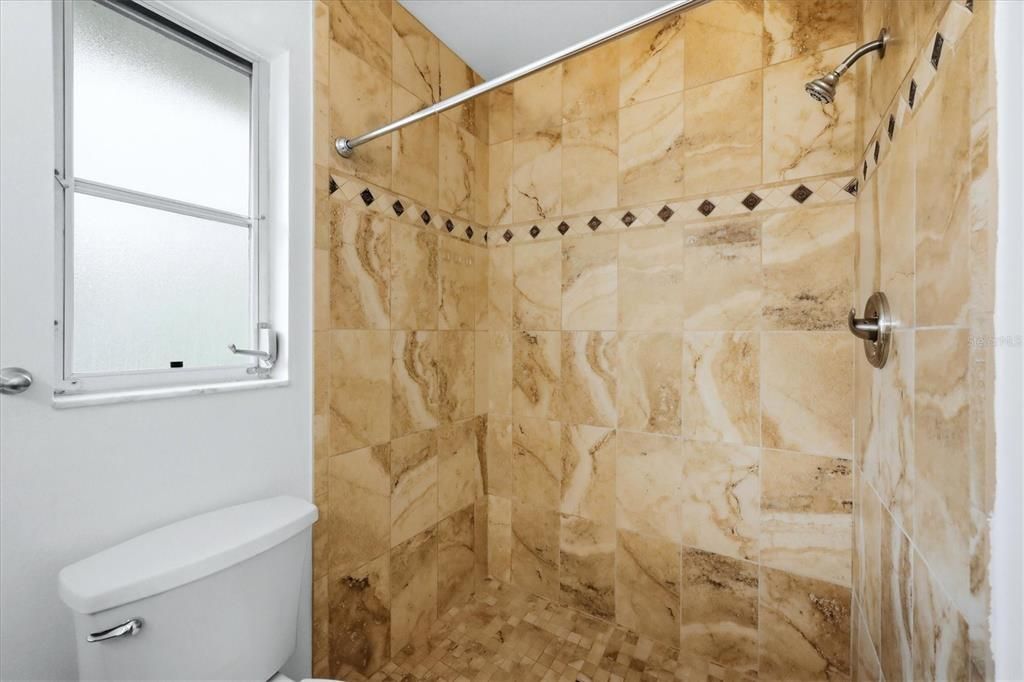 For Sale: $399,000 (4 beds, 2 baths, 1630 Square Feet)