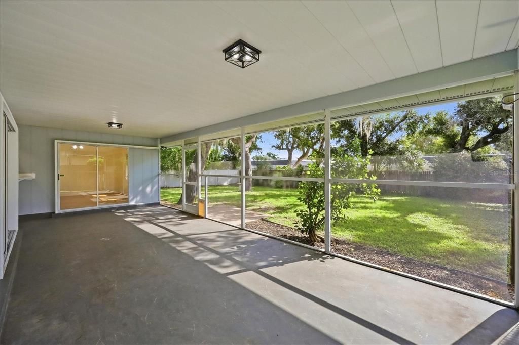 For Sale: $399,000 (4 beds, 2 baths, 1630 Square Feet)