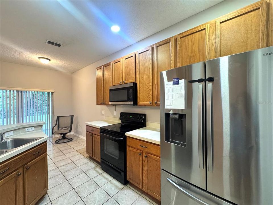 В аренду: $2,399 (3 спален, 2 ванн, 1509 Квадратных фут)