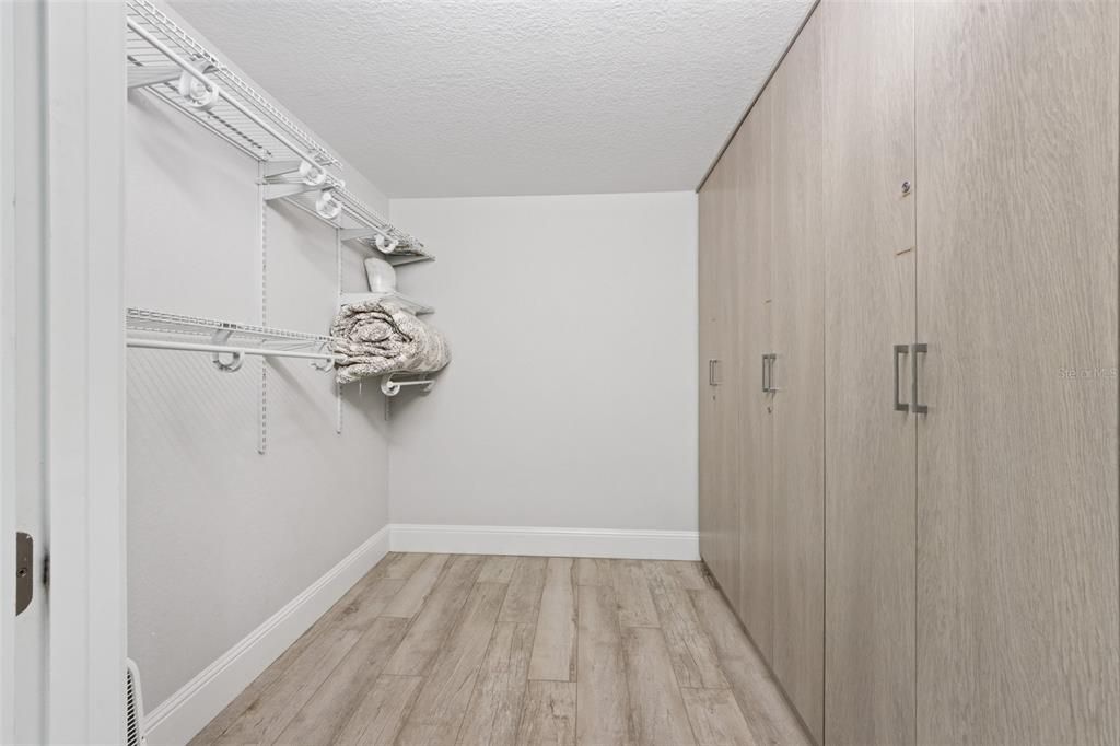 En Venta: $5,250,000 (4 camas, 5 baños, 2980 Pies cuadrados)