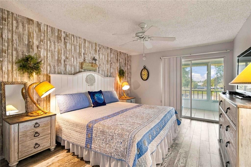 For Sale: $89,800 (1 beds, 1 baths, 850 Square Feet)