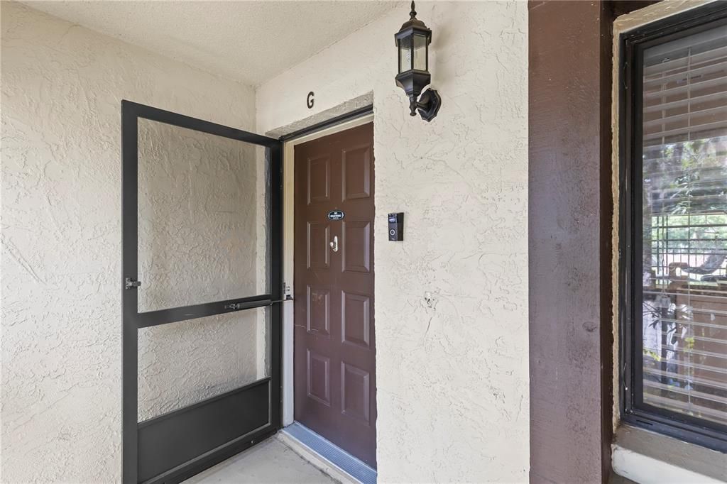 For Rent: $1,900 (2 beds, 2 baths, 1090 Square Feet)