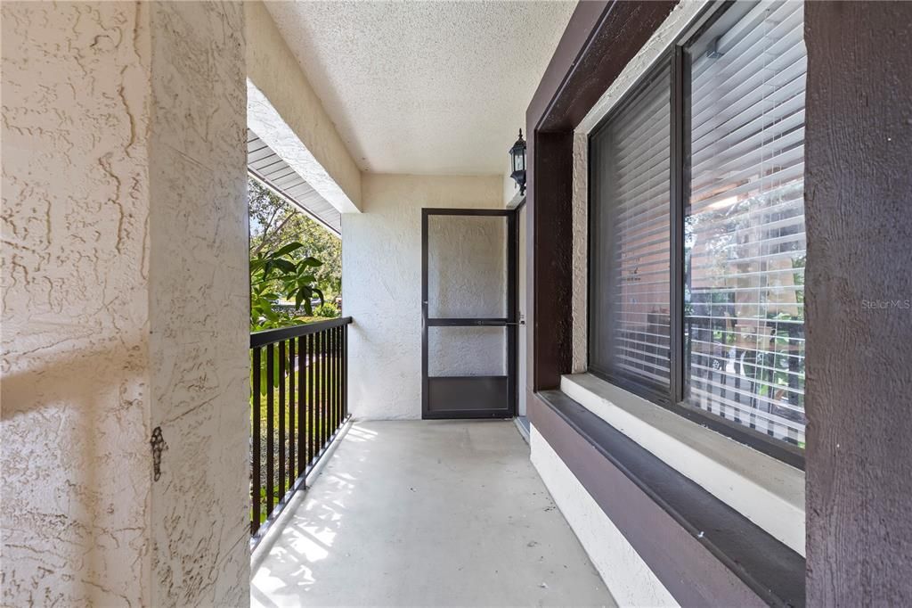 For Rent: $1,900 (2 beds, 2 baths, 1090 Square Feet)