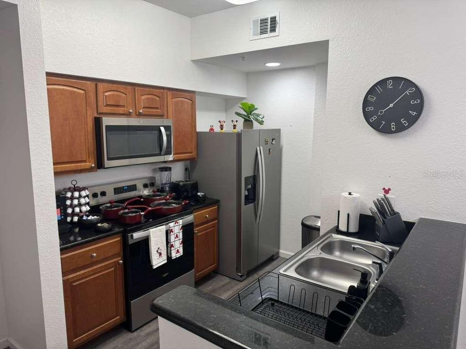 For Sale: $219,000 (3 beds, 2 baths, 1231 Square Feet)