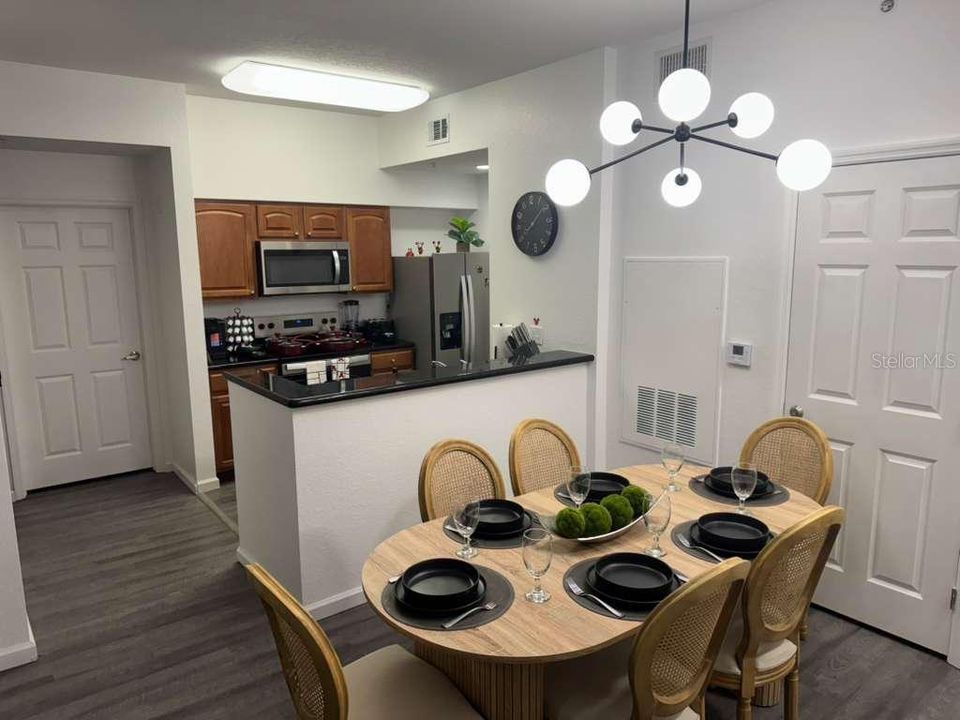 For Sale: $219,000 (3 beds, 2 baths, 1231 Square Feet)