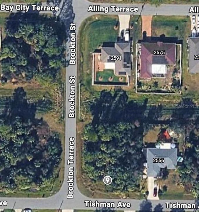 На продажу: $28,000 (0.28 acres)
