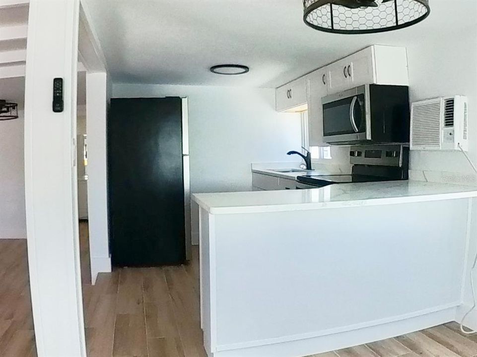 En Venta: $129,999 (1 camas, 1 baños, 256 Pies cuadrados)