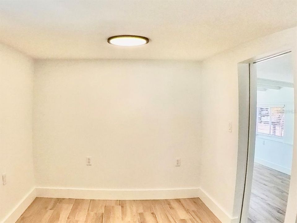 En Venta: $129,999 (1 camas, 1 baños, 256 Pies cuadrados)