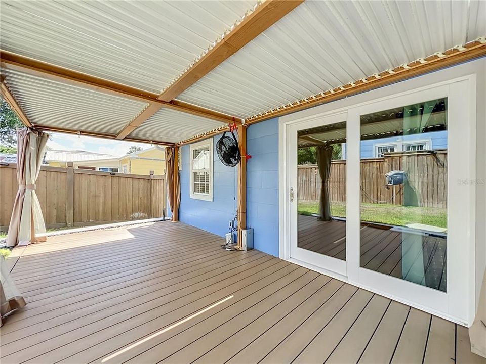 For Rent: $3,200 (3 beds, 2 baths, 1334 Square Feet)