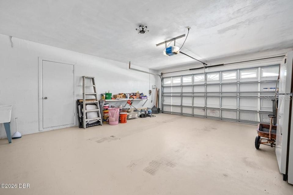 На продажу: $649,900 (4 спален, 3 ванн, 2244 Квадратных фут)