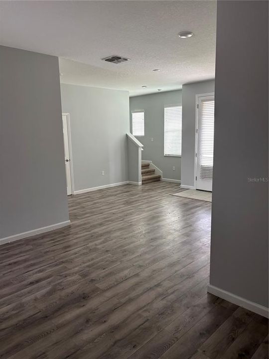 В аренду: $1,890 (3 спален, 2 ванн, 1612 Квадратных фут)