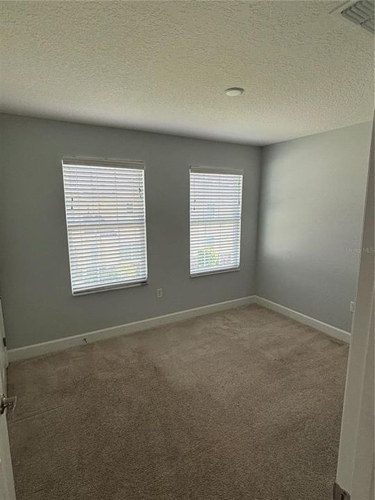 В аренду: $1,890 (3 спален, 2 ванн, 1612 Квадратных фут)