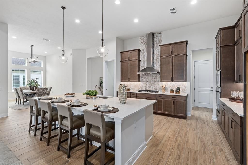 For Sale: $930,000 (4 beds, 3 baths, 3118 Square Feet)
