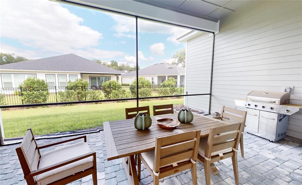 En Venta: $930,000 (4 camas, 3 baños, 3118 Pies cuadrados)
