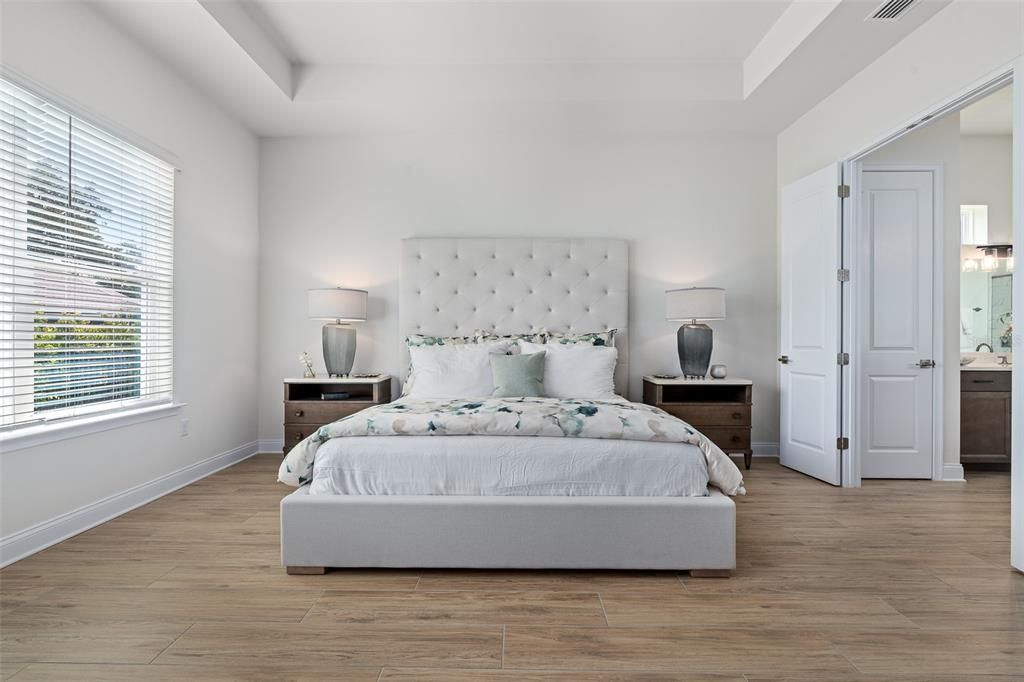 For Sale: $930,000 (4 beds, 3 baths, 3118 Square Feet)