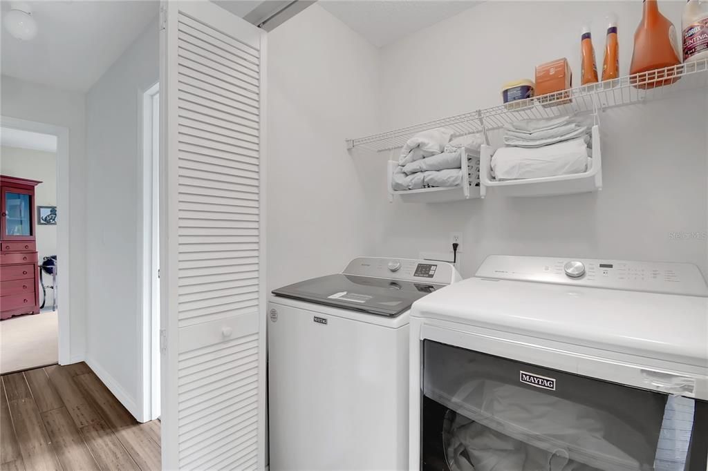 En Venta: $310,000 (3 camas, 2 baños, 1200 Pies cuadrados)