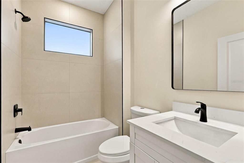 For Sale: $369,000 (3 beds, 2 baths, 1725 Square Feet)