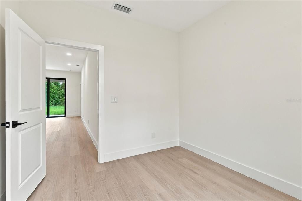For Sale: $369,000 (3 beds, 2 baths, 1725 Square Feet)