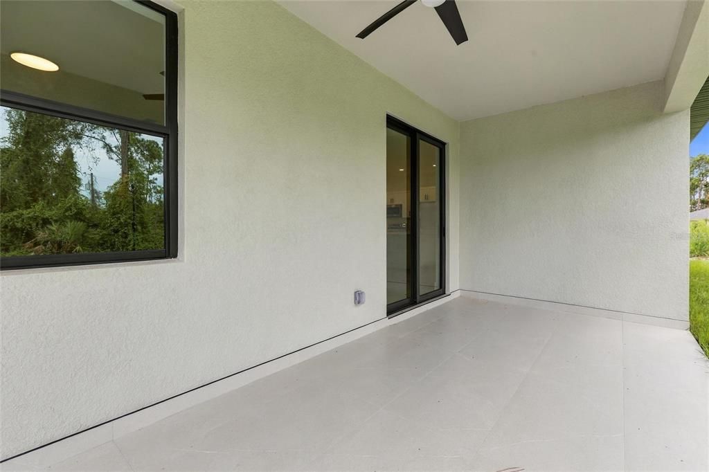 For Sale: $369,000 (3 beds, 2 baths, 1725 Square Feet)