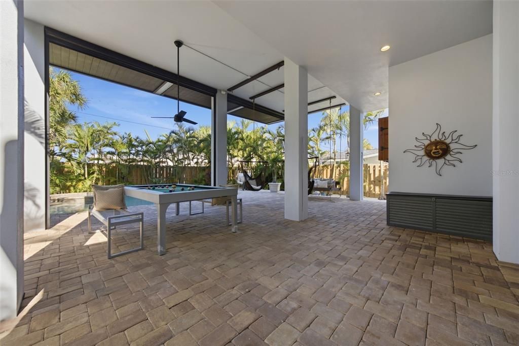 For Sale: $3,400,000 (4 beds, 3 baths, 2464 Square Feet)