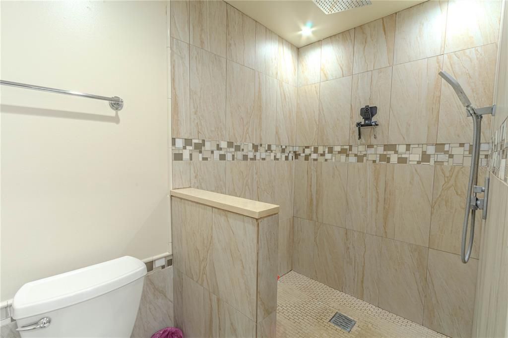 На продажу: $339,000 (3 спален, 2 ванн, 1236 Квадратных фут)