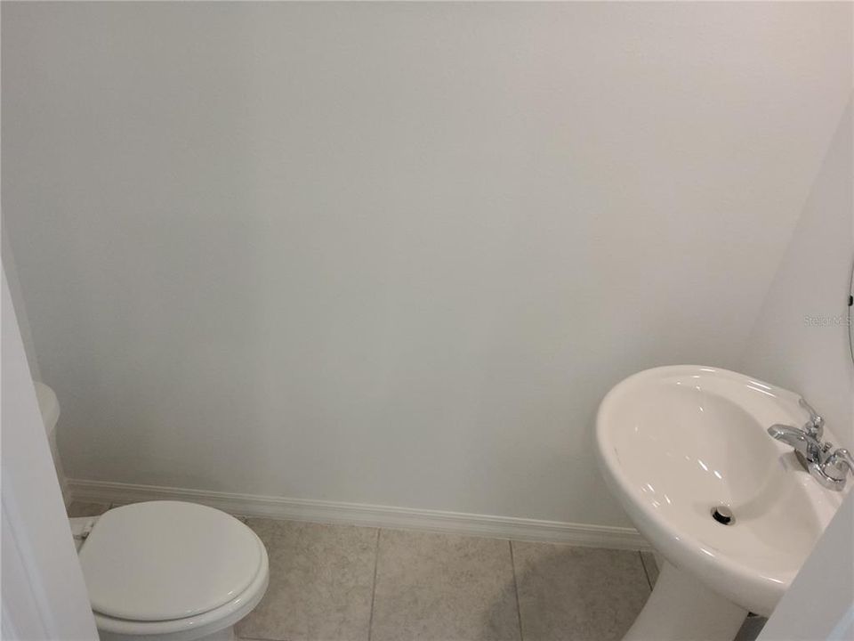 В аренду: $2,000 (3 спален, 2 ванн, 1300 Квадратных фут)