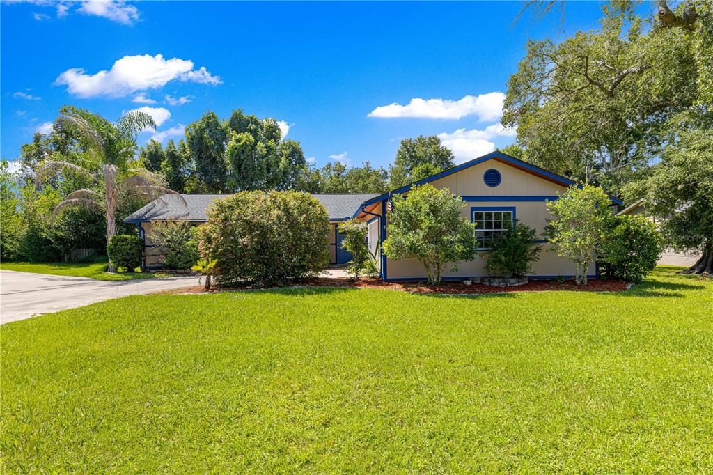 En Venta: $299,999 (3 camas, 2 baños, 1656 Pies cuadrados)