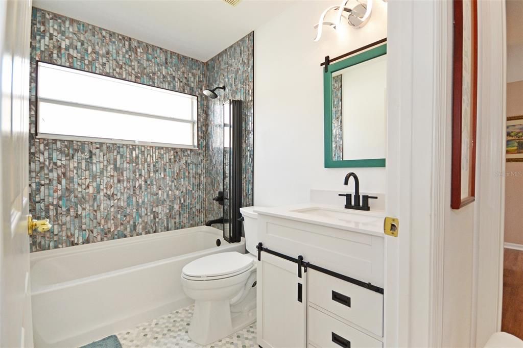 For Sale: $560,000 (6 beds, 3 baths, 2268 Square Feet)