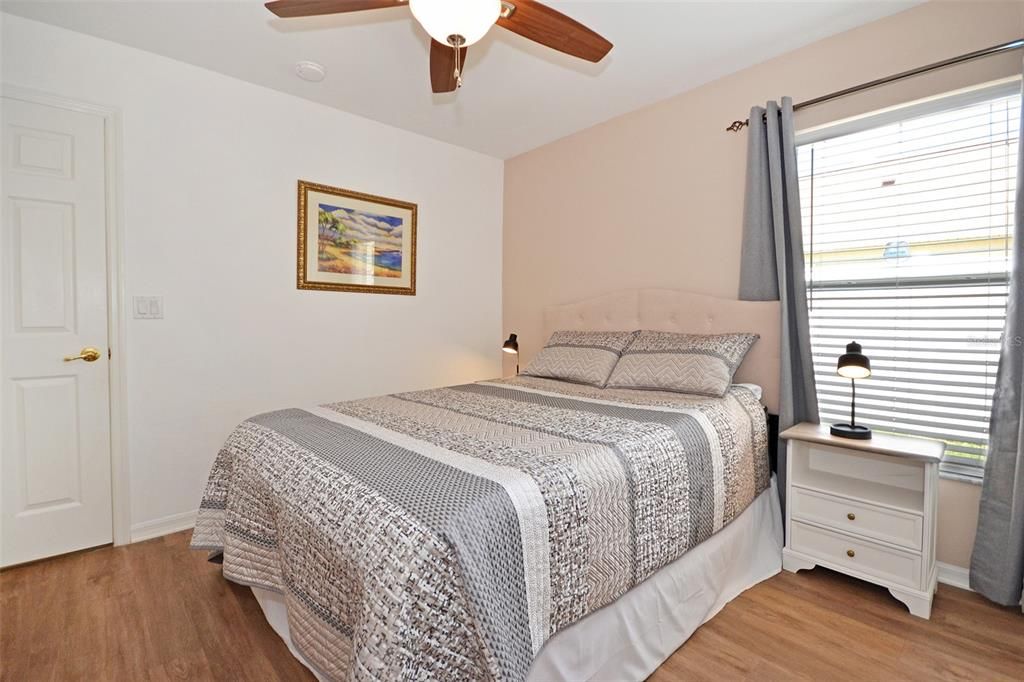 For Sale: $560,000 (6 beds, 3 baths, 2268 Square Feet)