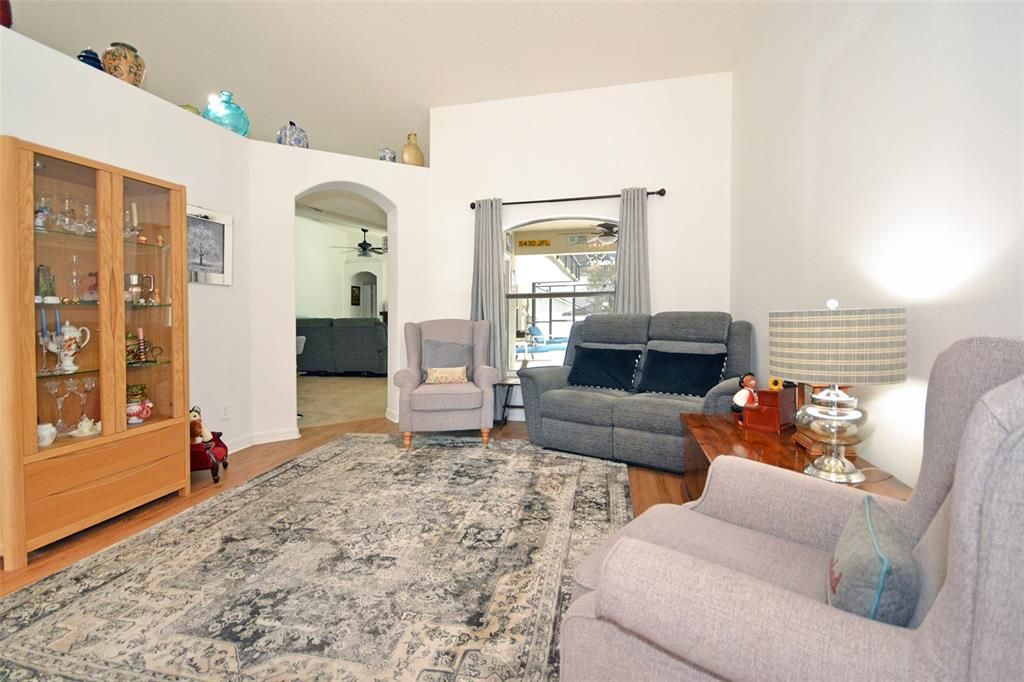 For Sale: $560,000 (6 beds, 3 baths, 2268 Square Feet)