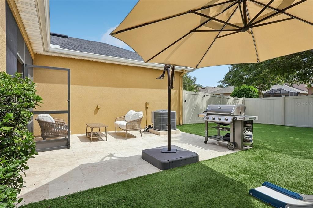 En Venta: $525,000 (4 camas, 2 baños, 1981 Pies cuadrados)