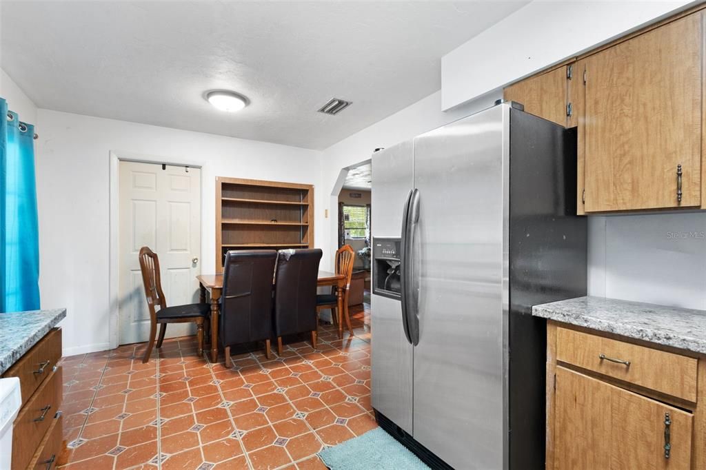 En Venta: $289,900 (3 camas, 2 baños, 1252 Pies cuadrados)