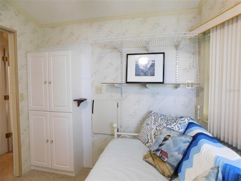 For Sale: $79,000 (3 beds, 1 baths, 675 Square Feet)