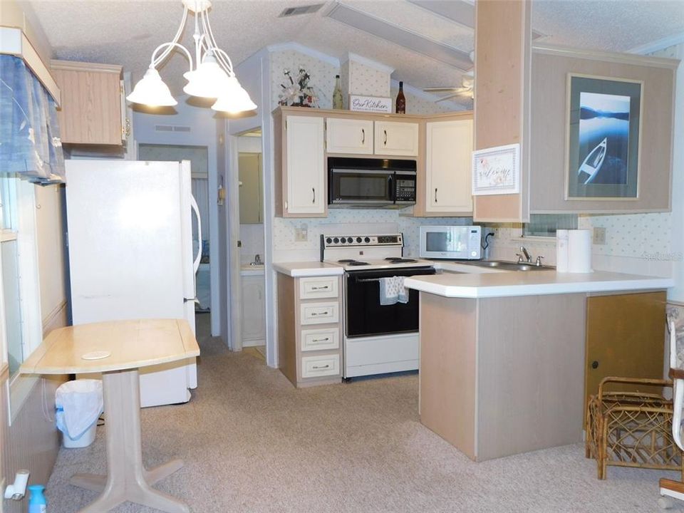 For Sale: $79,000 (3 beds, 1 baths, 675 Square Feet)