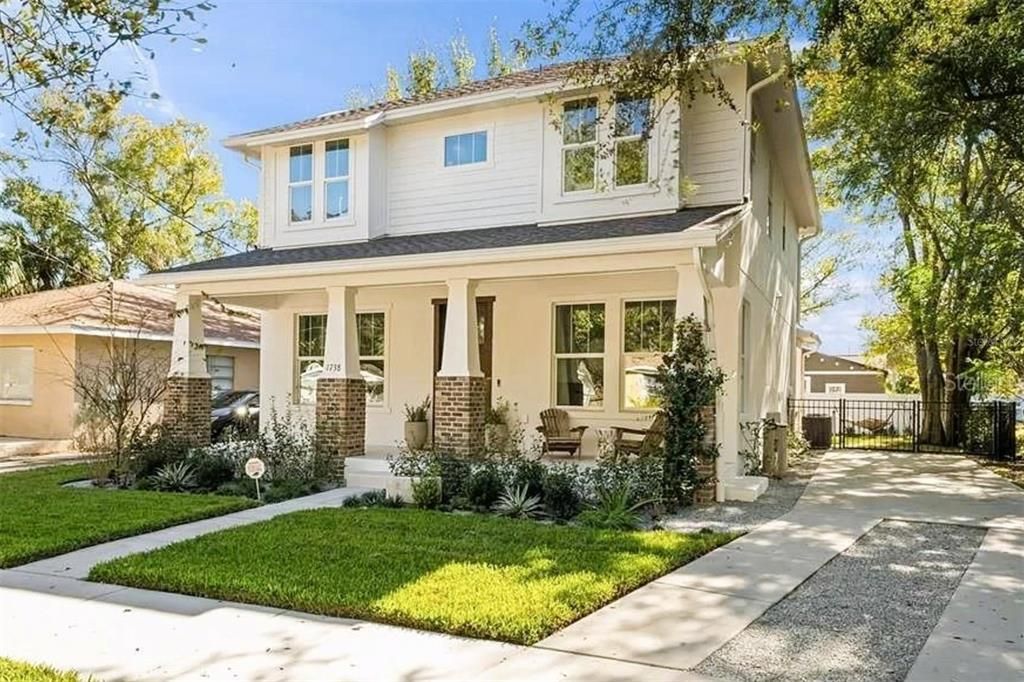 For Rent: $4,995 (5 beds, 3 baths, 2428 Square Feet)