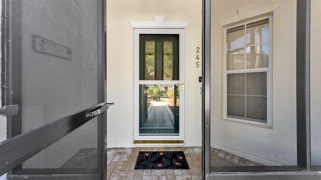 For Sale: $299,900 (3 beds, 2 baths, 1821 Square Feet)