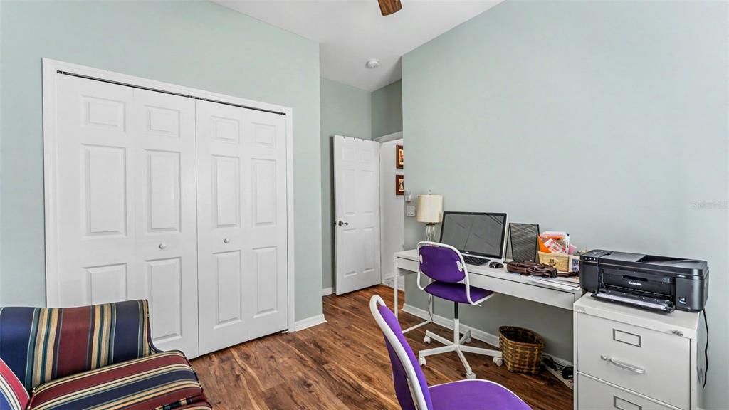 For Sale: $299,900 (3 beds, 2 baths, 1821 Square Feet)