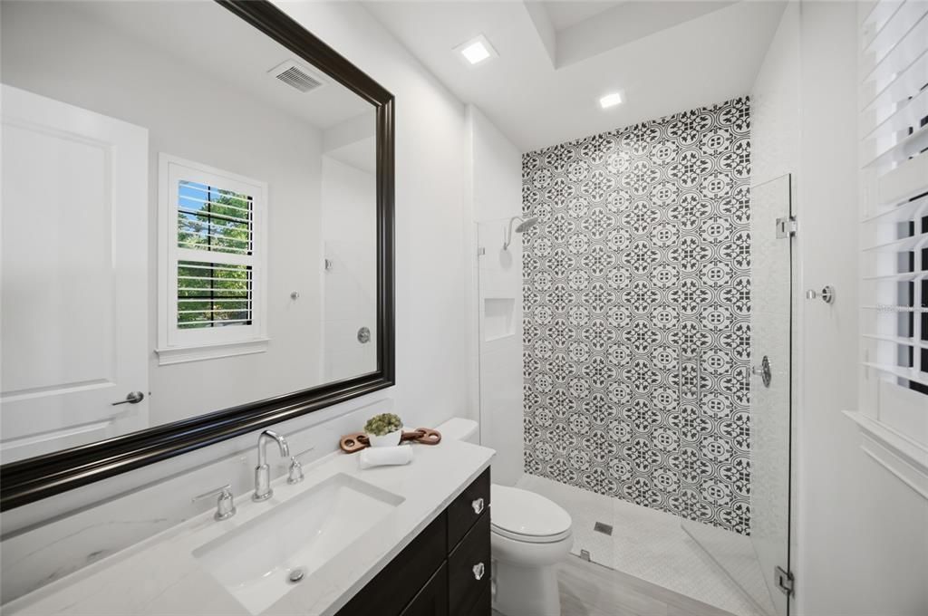 En Venta: $2,195,000 (3 camas, 4 baños, 3366 Pies cuadrados)