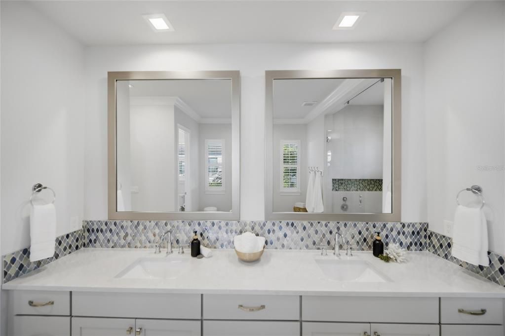En Venta: $2,195,000 (3 camas, 4 baños, 3366 Pies cuadrados)