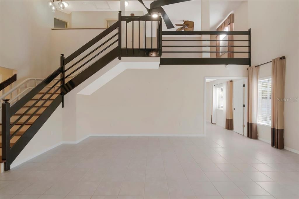 На продажу: $429,900 (3 спален, 2 ванн, 2290 Квадратных фут)