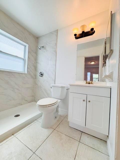 В аренду: $1,600 (2 спален, 2 ванн, 875 Квадратных фут)