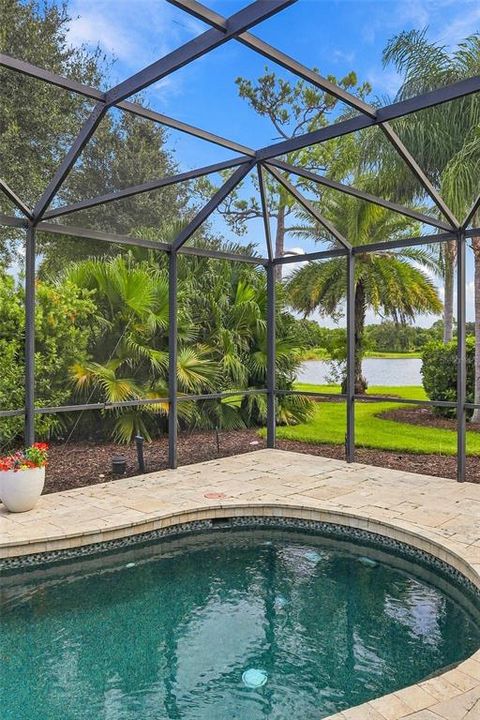 En Venta: $650,000 (4 camas, 3 baños, 3036 Pies cuadrados)