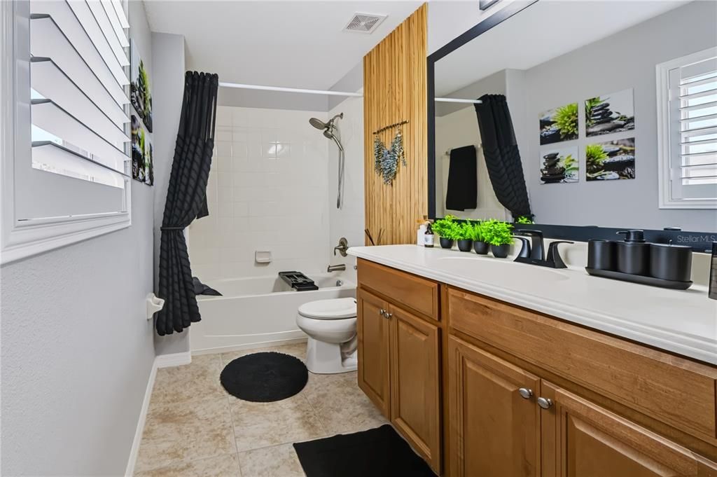 En Venta: $415,000 (2 camas, 2 baños, 1540 Pies cuadrados)