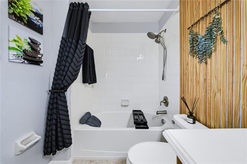 En Venta: $415,000 (2 camas, 2 baños, 1540 Pies cuadrados)