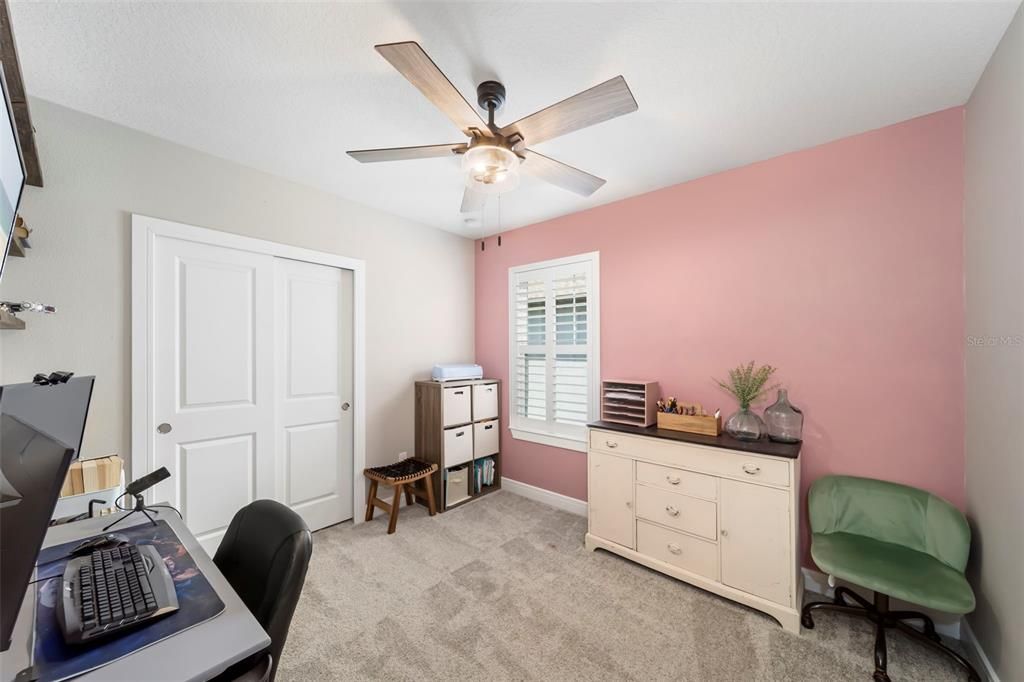 For Sale: $390,000 (4 beds, 2 baths, 1844 Square Feet)