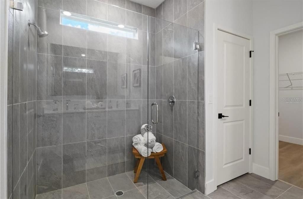 Active With Contract: $394,400 (4 beds, 2 baths, 1873 Square Feet)