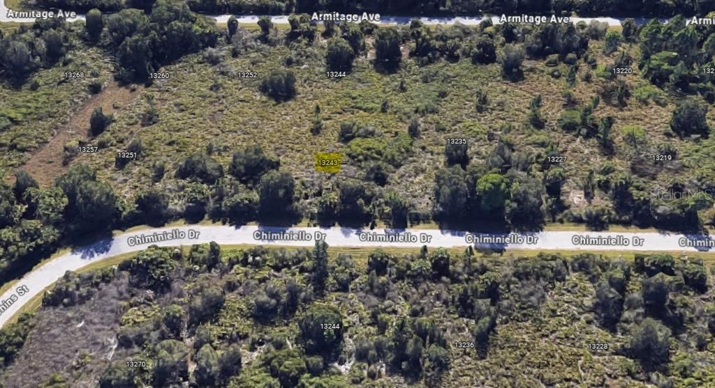 На продажу: $16,500 (0.23 acres)
