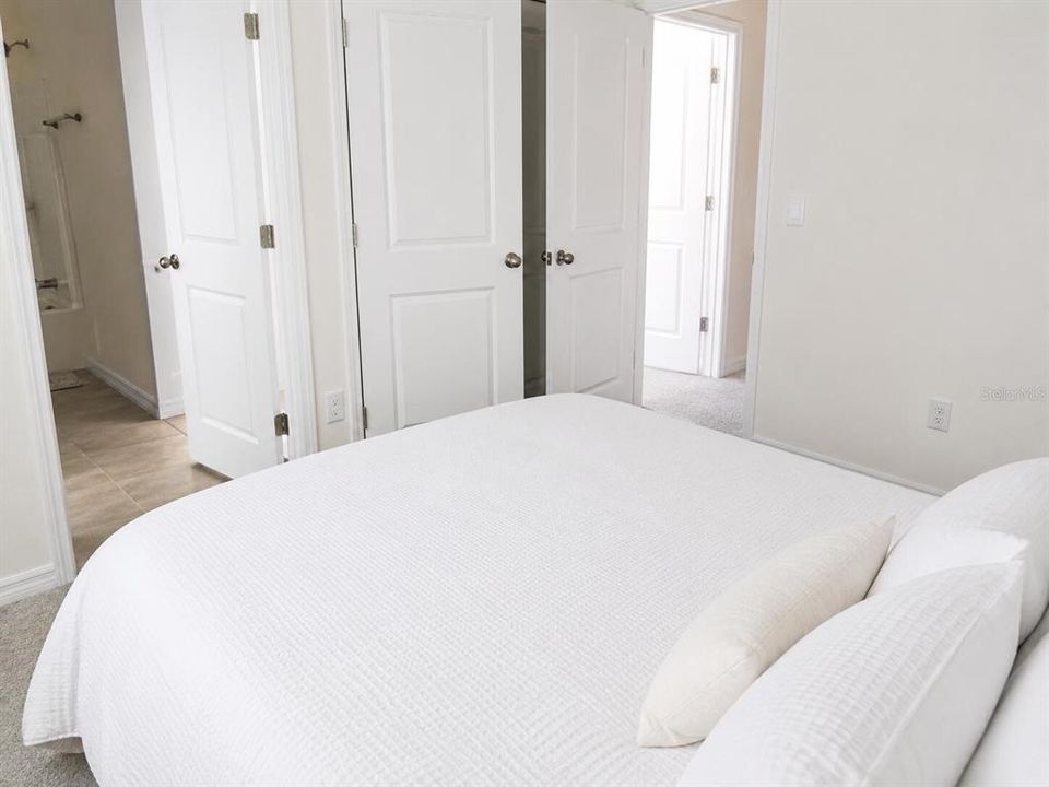 For Sale: $329,900 (3 beds, 2 baths, 1758 Square Feet)